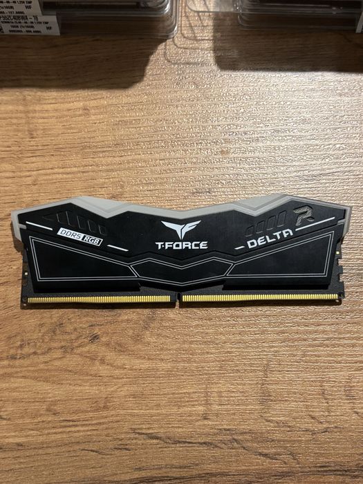 Team Group T-Force DDR5 16gb 6400mhz cl40