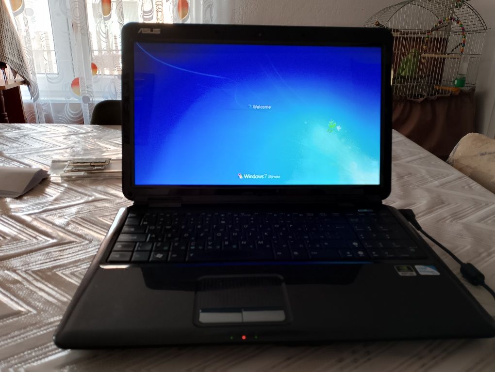 Лаптоп ASUS K 501