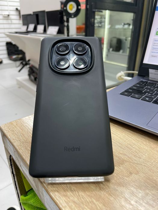 Xiaomi Redmi Note 14 pro (p25)