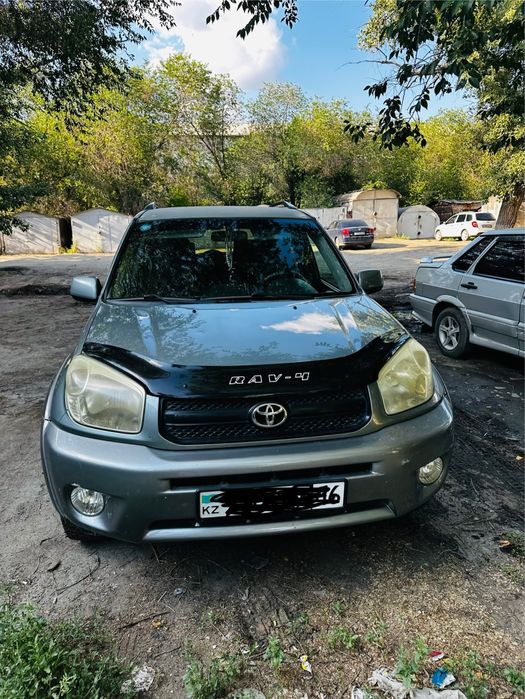 Продам Toyota Rav4