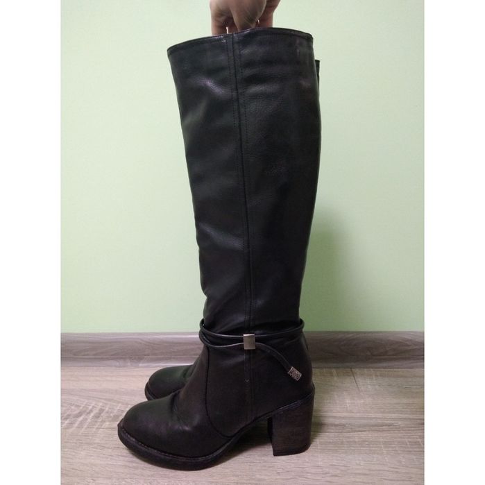 Дамски ботуши на ток