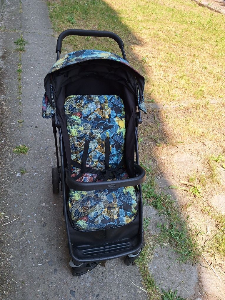 Детска количка Graco Breaze