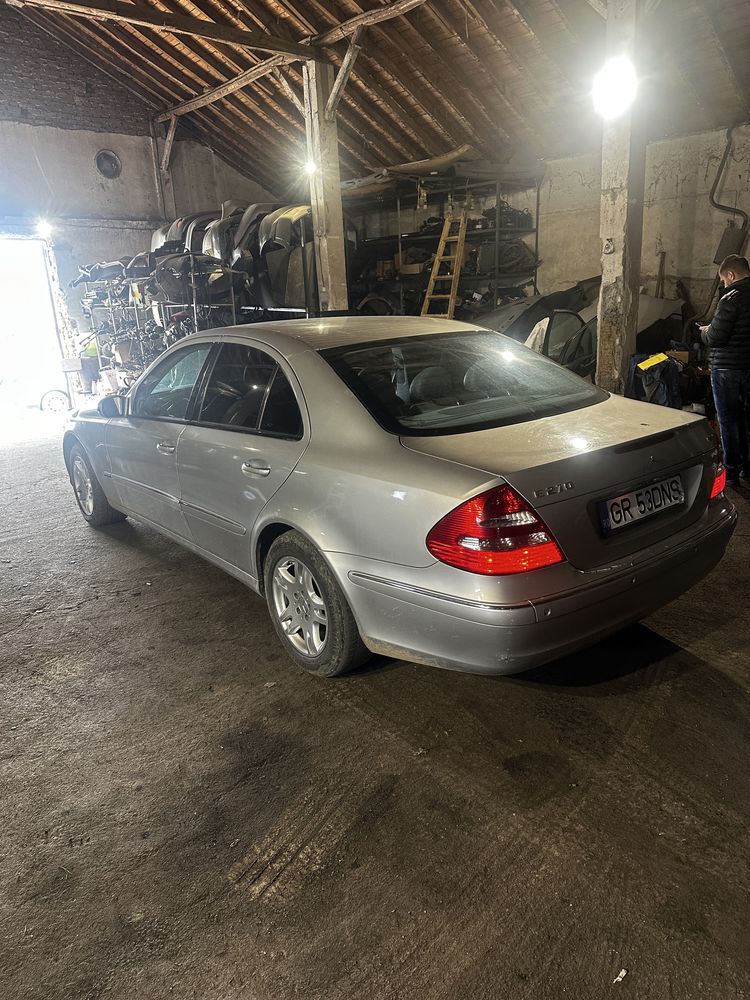 На Части! Mercedes w211 E270cdi 177кс 2004г -автоматик