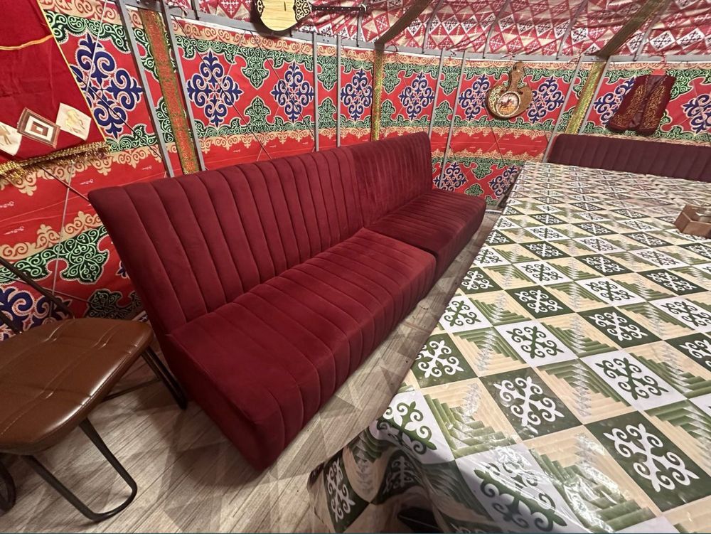 Диваны кафе, ресторан, бар, офисы