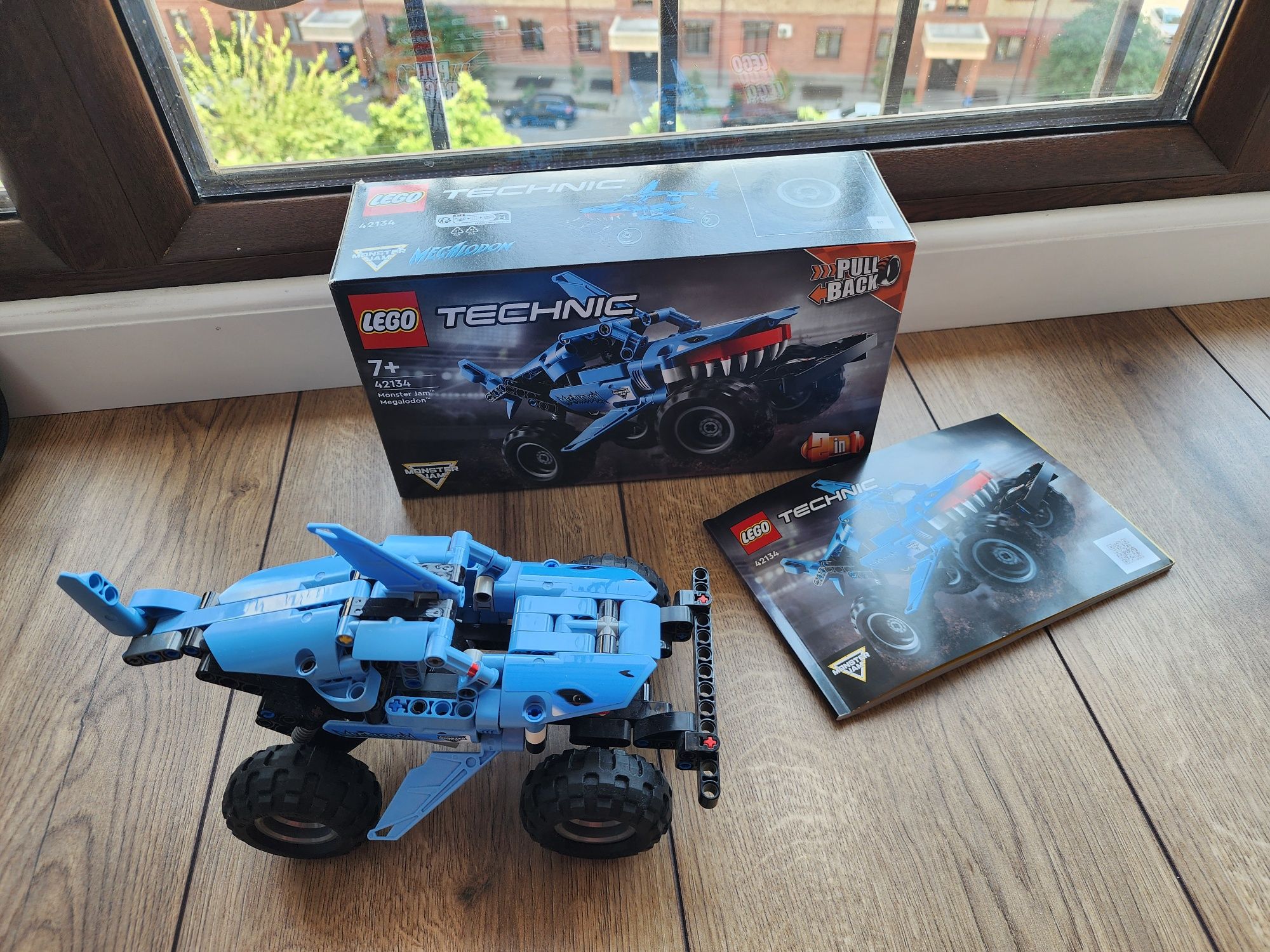 Продам Lego оригинал
