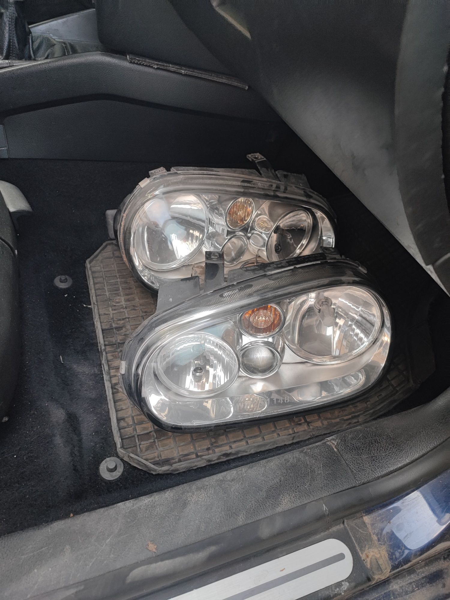 Vw golf 4 1.9tdi 90к.с. на части