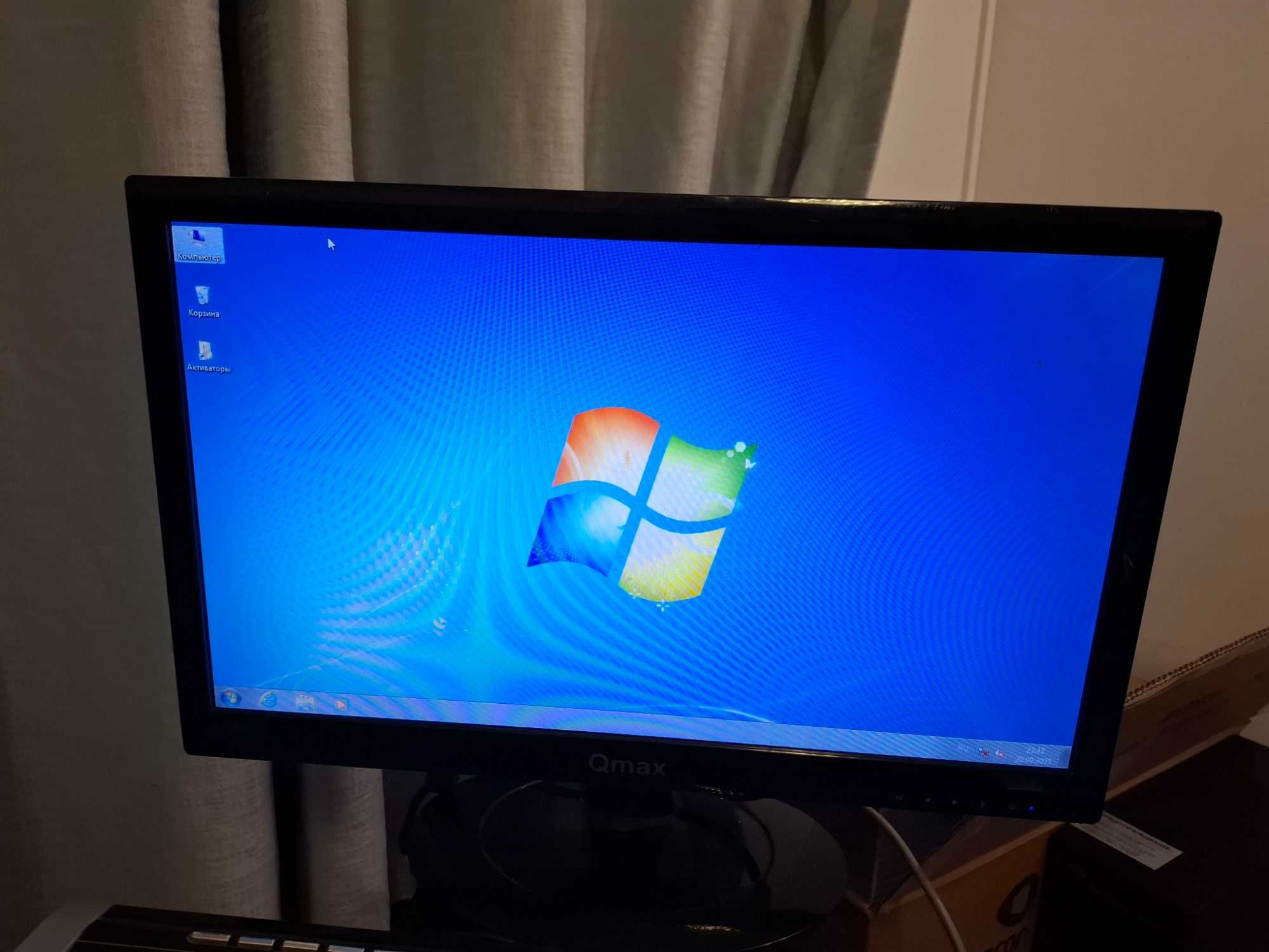 Фирменный компьютер HP, системник, монитор LCD Led 19", клавиатура
