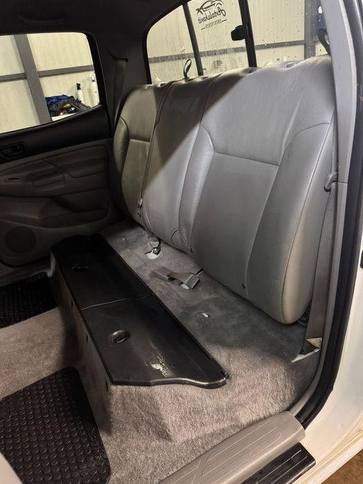 Toyota Tacoma 4.0 бензин /газ