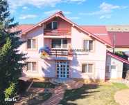 VILĂ de vanzare – Zona 1 MAI,  PIATRA-NEAMȚ