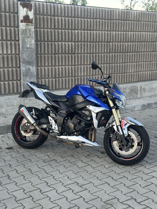 Vand Suzuki GSR750 Scorpion Edition!