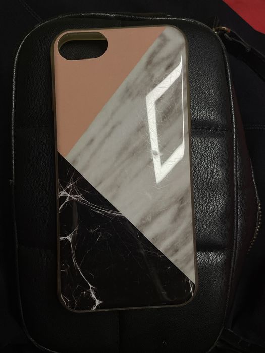 Кейсове за iphone 7