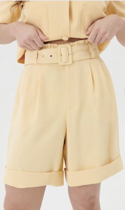 Pantaloni scurti paperbag, marimea M