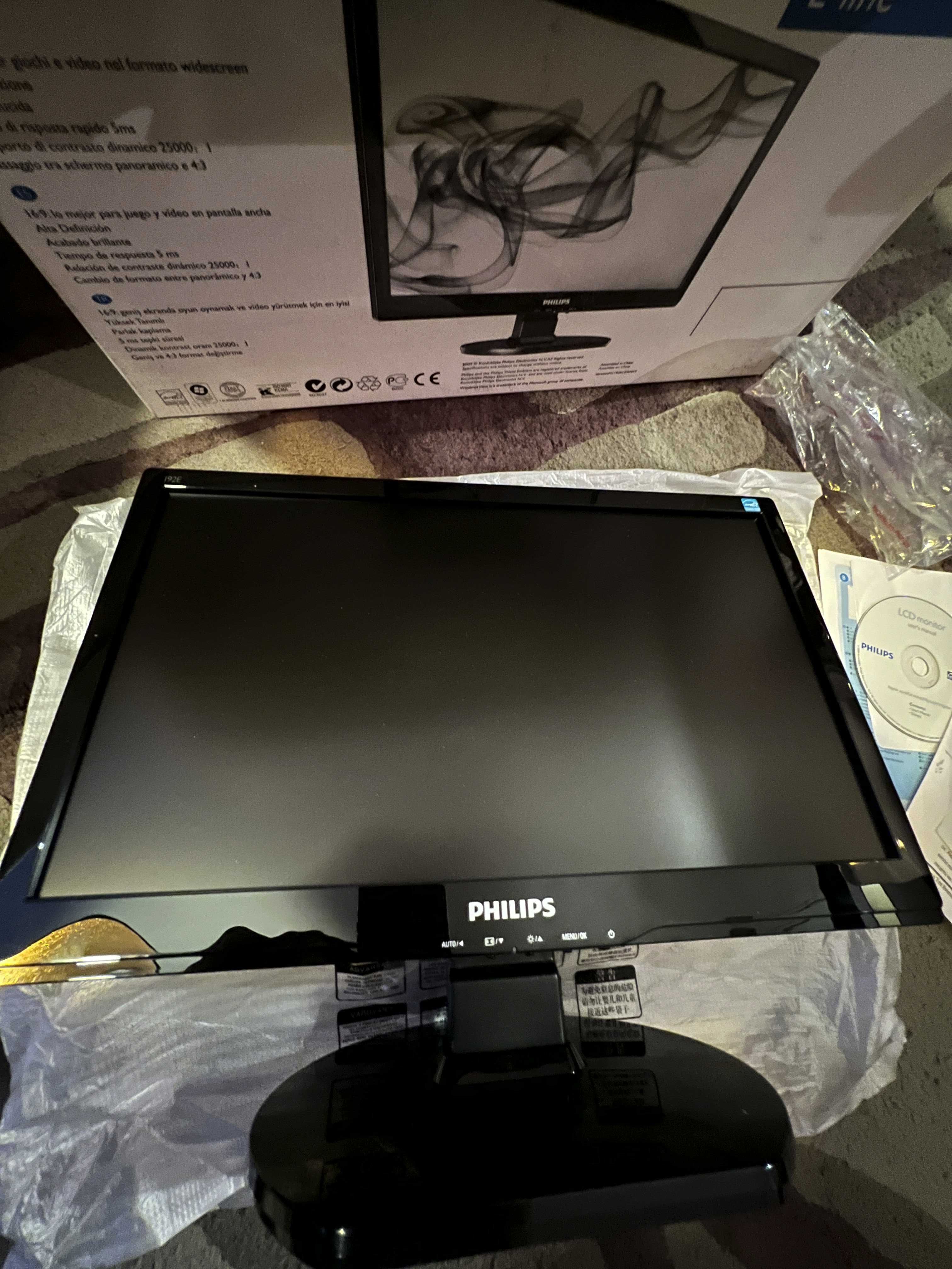 Продавам НОВ Неизползван Монитор Philips 192EI 18.5", Wide