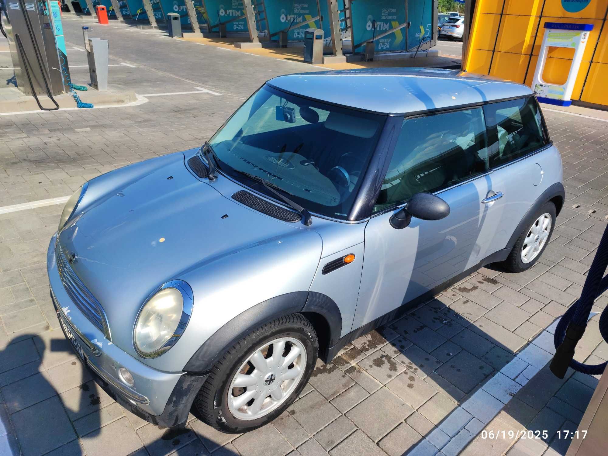 Vand Mini One 2004
