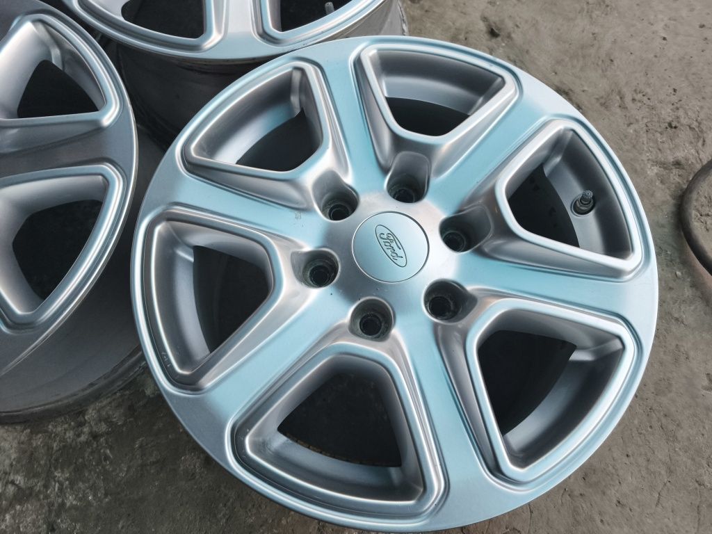 17" оригинални алуминиеви джанти за Ford Ranger.