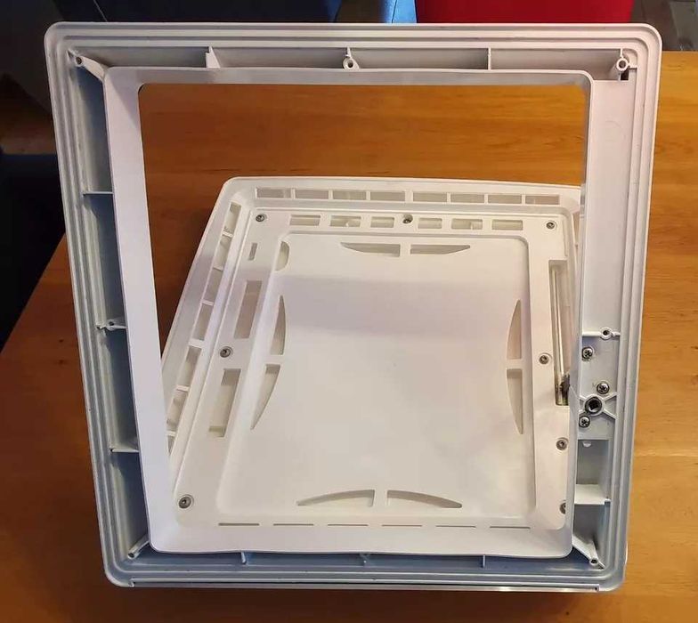 OmniVent 40x40 trapa Thule rulota 12V Kit camper ventilator