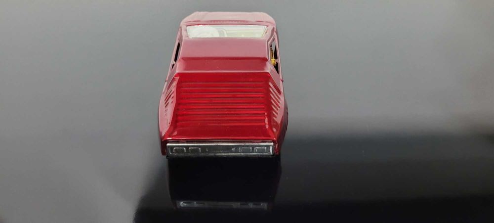 Masinuta veche din tabla - Lamborghini Lotus Metal Red MF 231