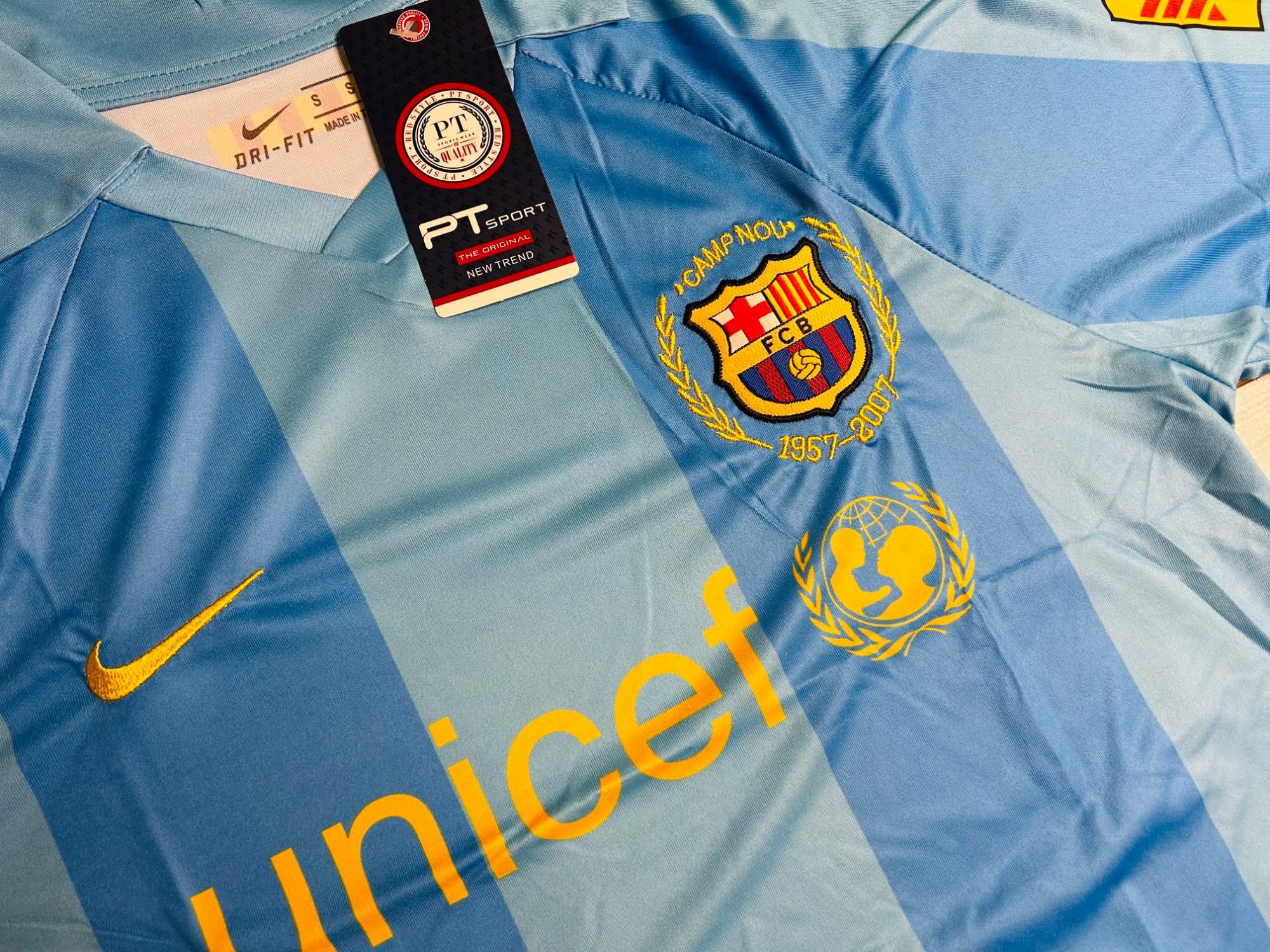 Tricou Barcelona Ronaldinho 10