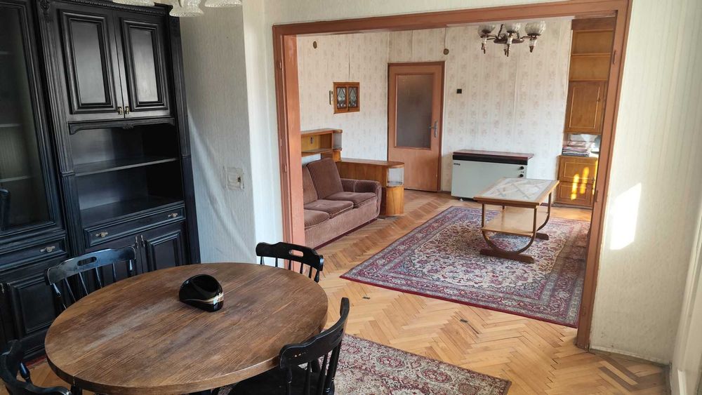 Продава се Тристаен апартамент в Свищов - 98 кв.м за 432 €/кв.м - Снимка #3