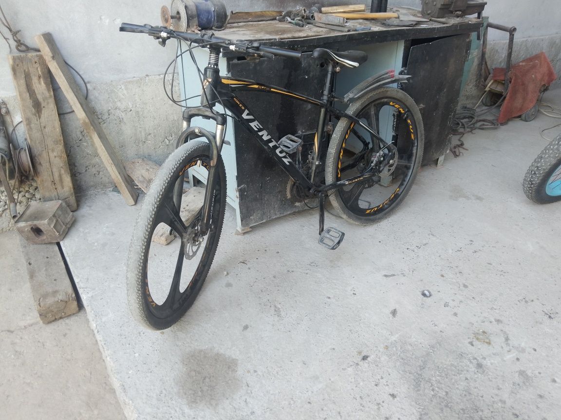 Velosipetlar sotiladi
