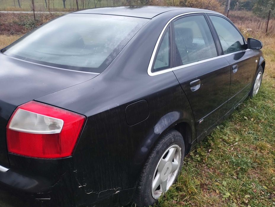 Audi A4 2002 1.8 benzina