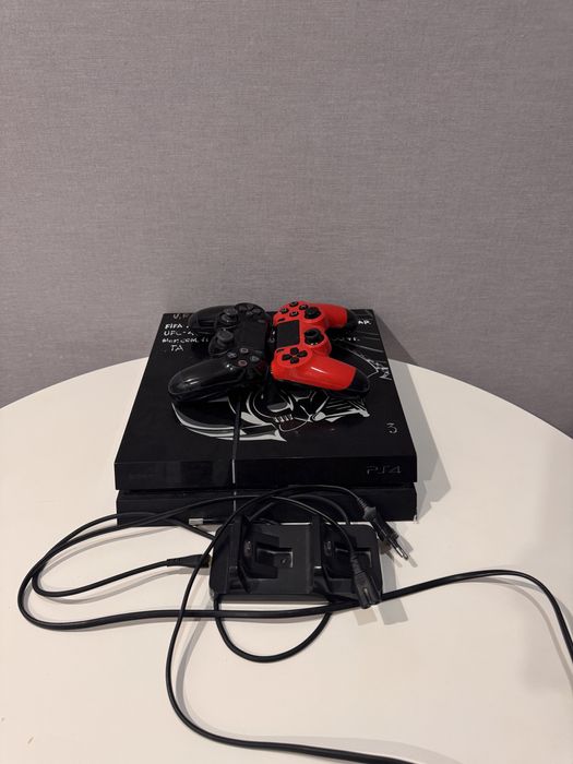 Продается sony playstation PS4