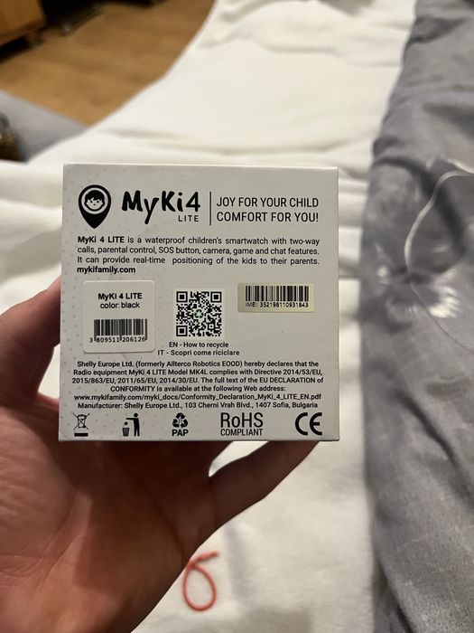 MyKi Watch 4 Смарт часовник за деца с приложение за родители