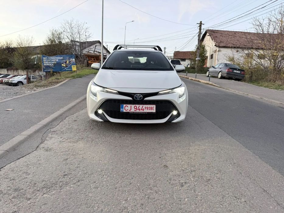 Toyota Corolla Toyota corolla hybrid, cutie automată, stare perfectă de funcționare.