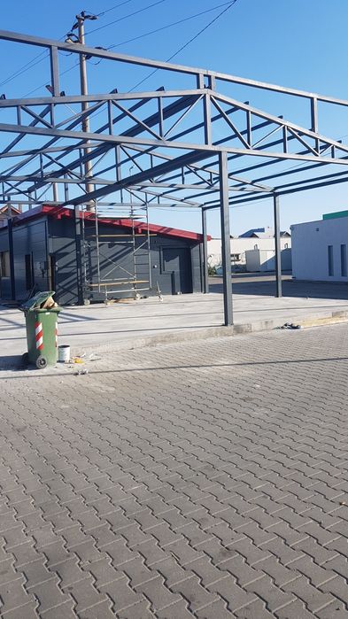 Vând hală metalică din europrofile 25 m lungime 8 deschidere 4