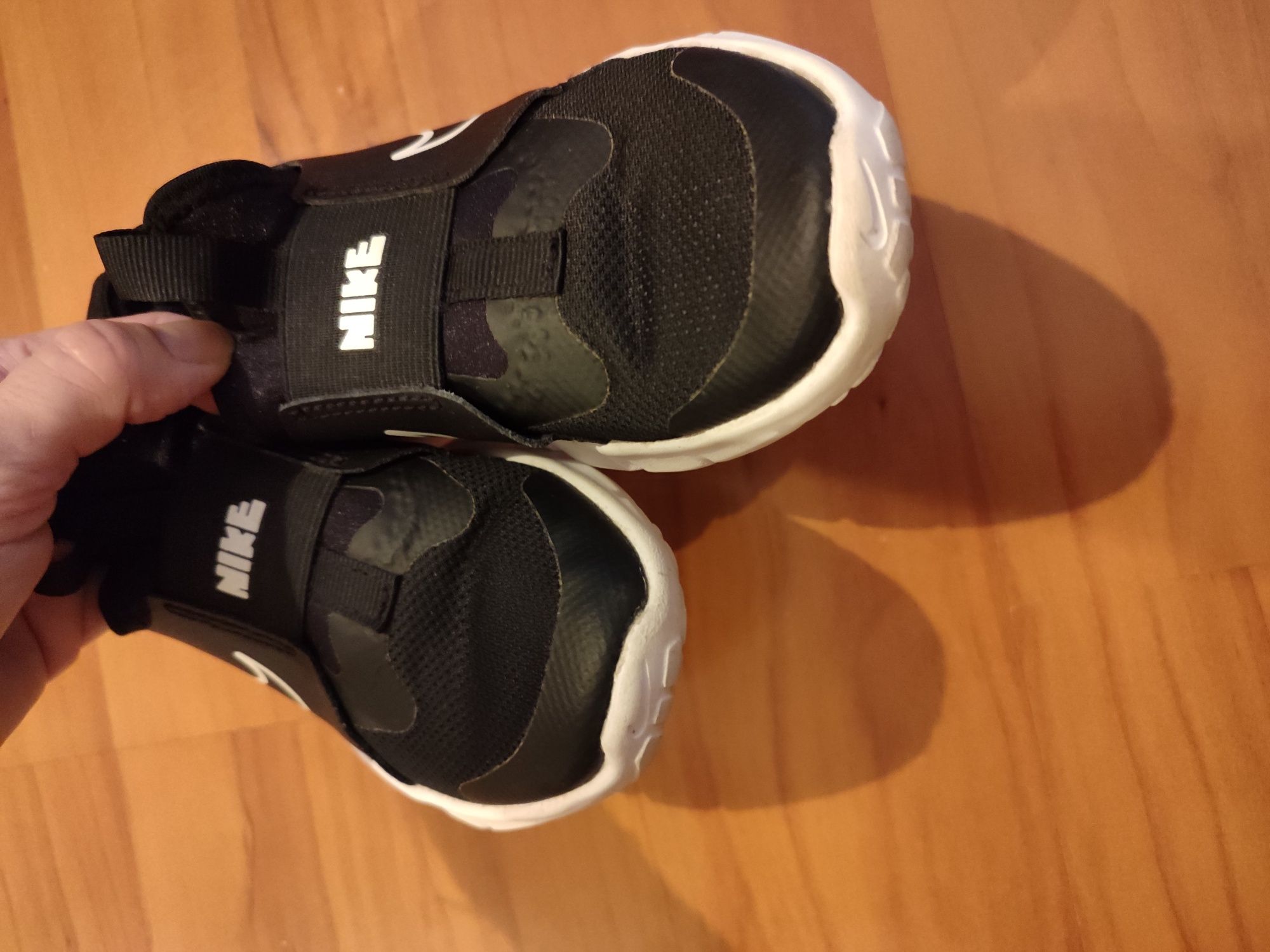 Детски маратонки Nike, размер 28
