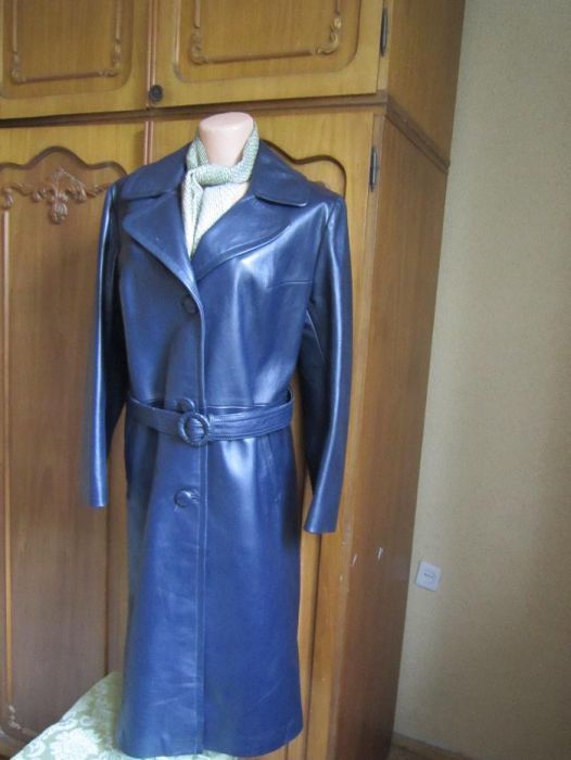 Haina de piele midi marime 44. Noua