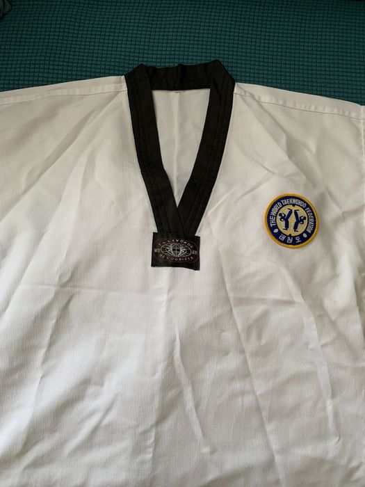 Продам кимано для тхэквондо