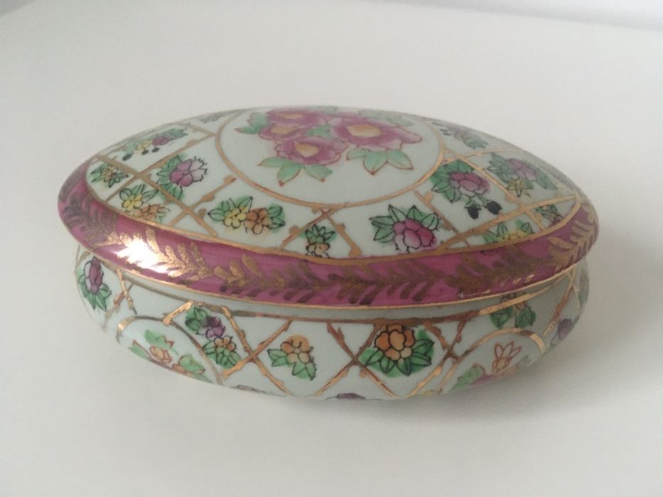 Cutie bijuterii portelan