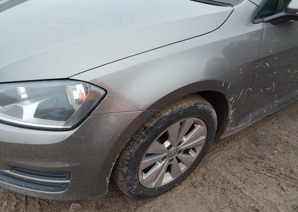 На части Vw Golf 7 1. 6tdi CLh комби Голф 105кс дистроник