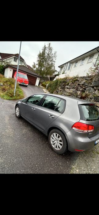 Vand sau schimb Golf 6.