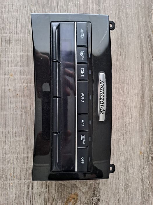 Управление за климатроник за Мерцедес  E  класа W 212