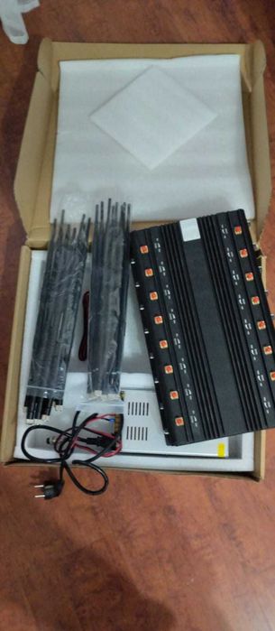 Универсальный подавитель частот "Хищник 16" (130 МГц - 2700 МГц)