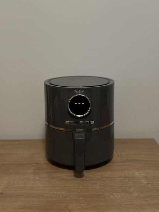 Friteuza cu aer cald TEFAL Easy Fry Ultra, neagra
