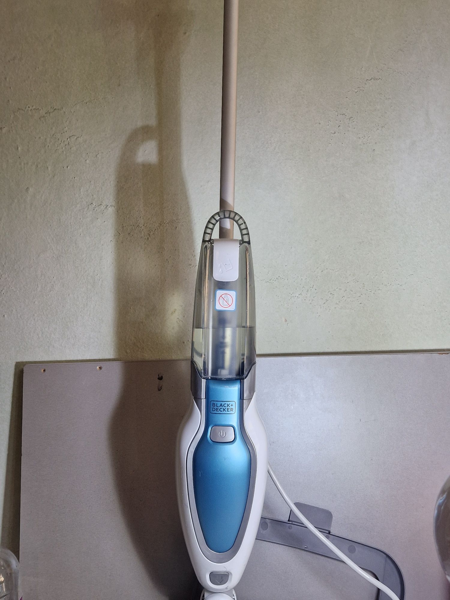 Парочистачка Black & Decker  Steam Mop Deluxe FSM1630