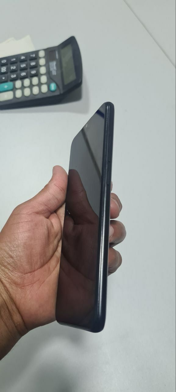 Samsung a 03 ideal xolatda