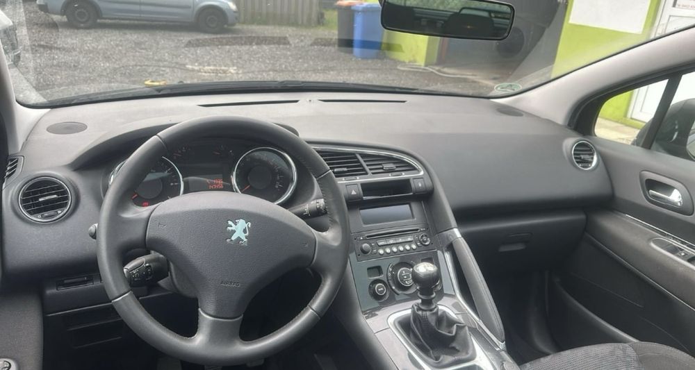 Пежо/ Peugeot 3008 на части