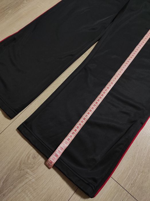 Спортни панталони Tapout (Оригинал) ( Y2K,Sk8, rap, baggy pants)