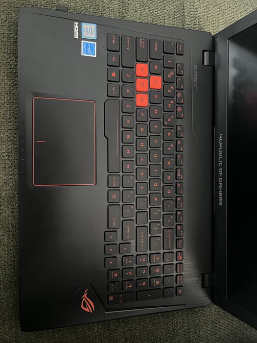 Dezmembrez Laptop Asus ROG GL553V