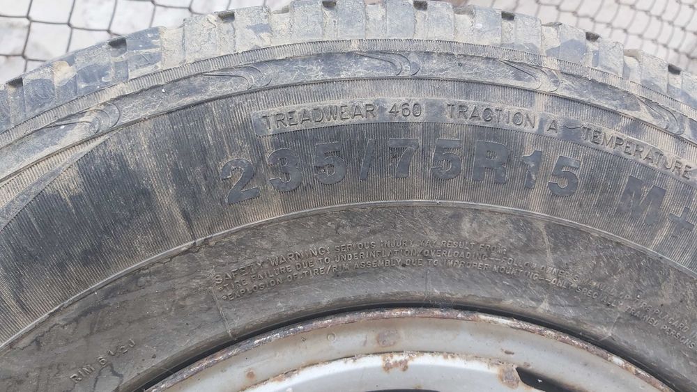 Джанти с гуми за паджеро