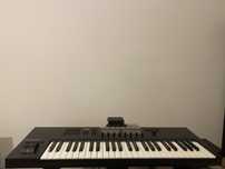 Native Instruments Kontrol S49 MK2