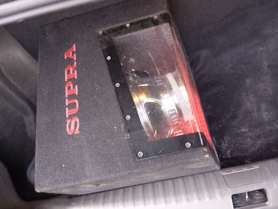 Сабвуфер активный