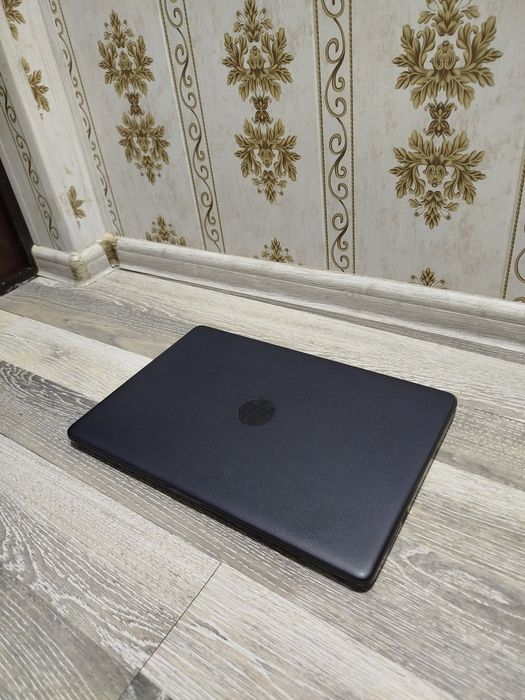 HP intel celeron N3060 4/500gb xotira