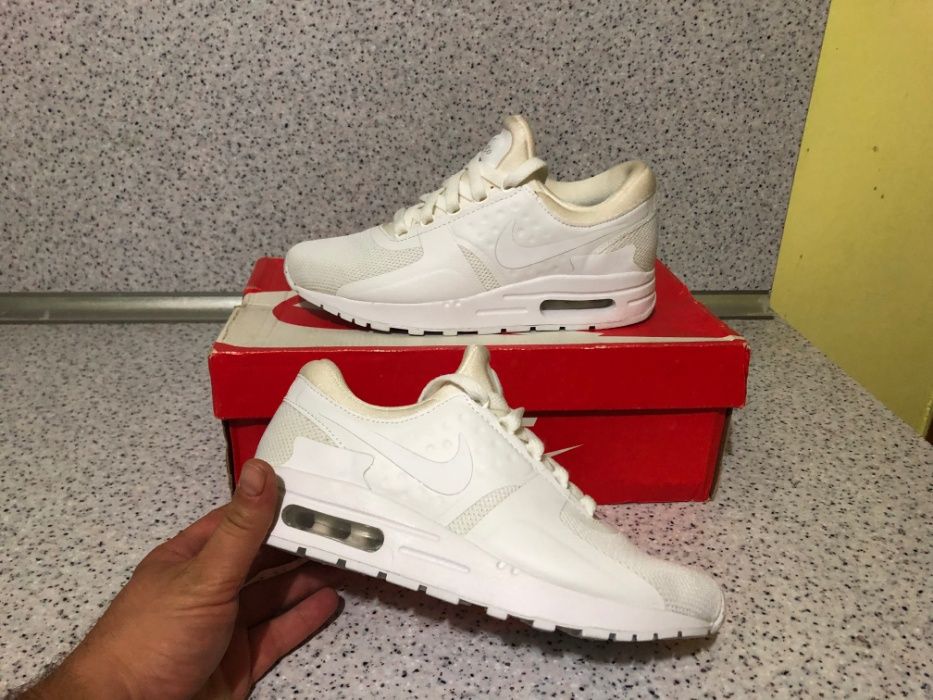 НОВО *** Nike Air Max Zero Pure Platinum / White & Cream