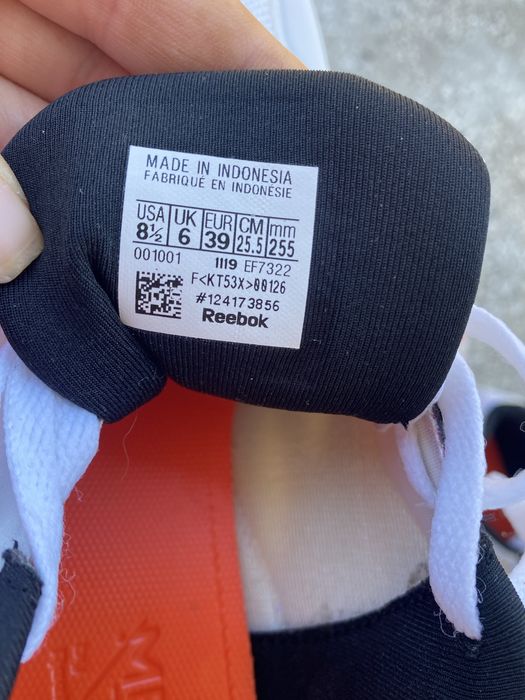 Маратонки Reebok , 39 номер