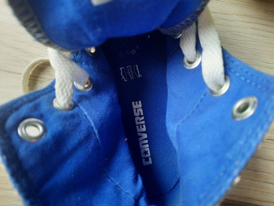 Încălțăminte converse